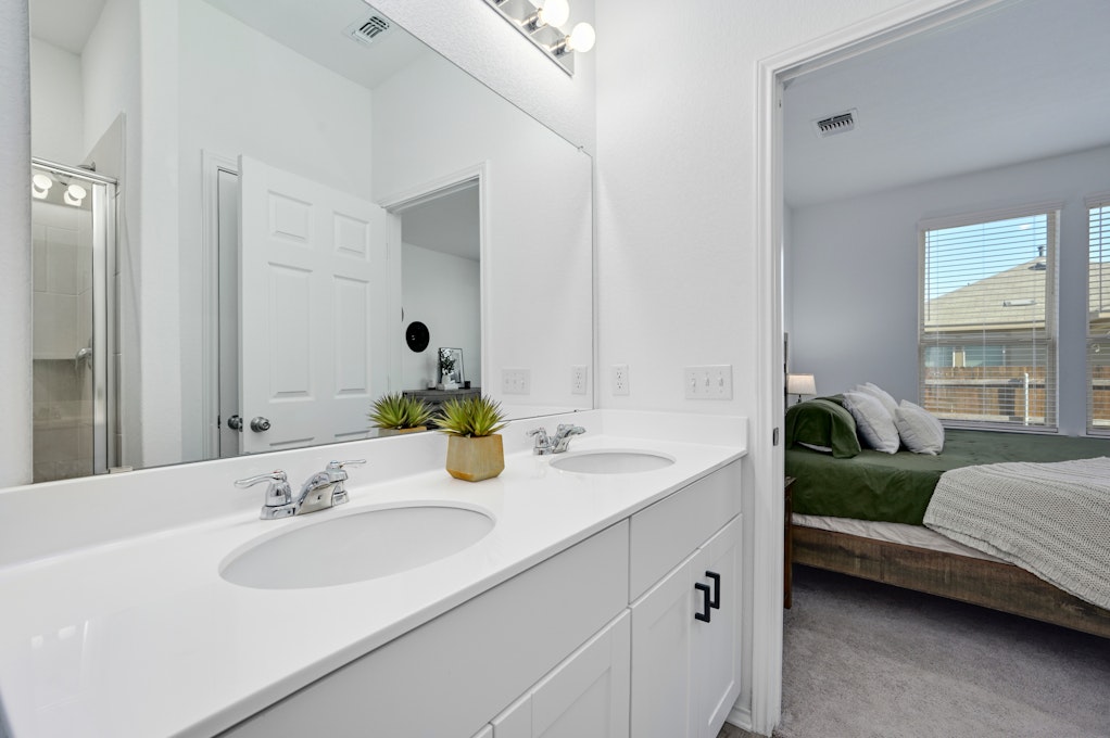 341 Harper Lane, TX 78626, Presented by Barrett Raven